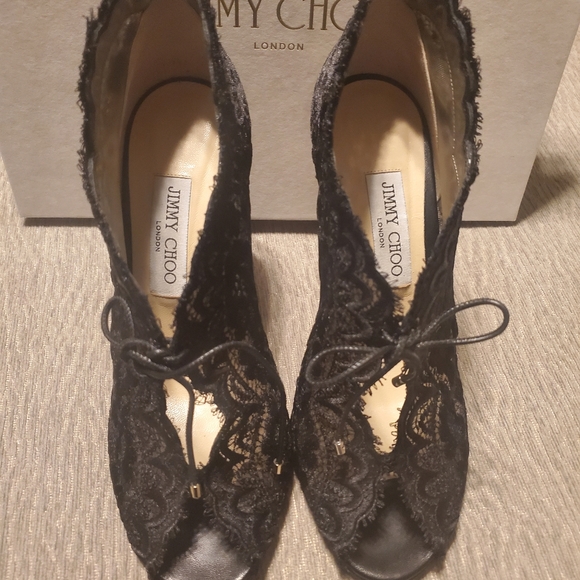 Jimmy Choo Shoes - Picture 2 of 4